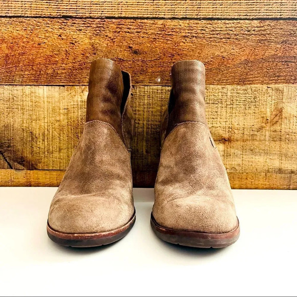 Korkease Castaneda In Castle Suede Bootie - Picture 5 of 10